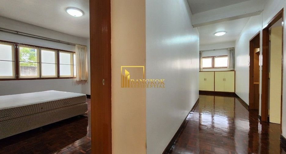 Apartment zur Miete mit 3 Zimmer in Watthana, Bangkok
