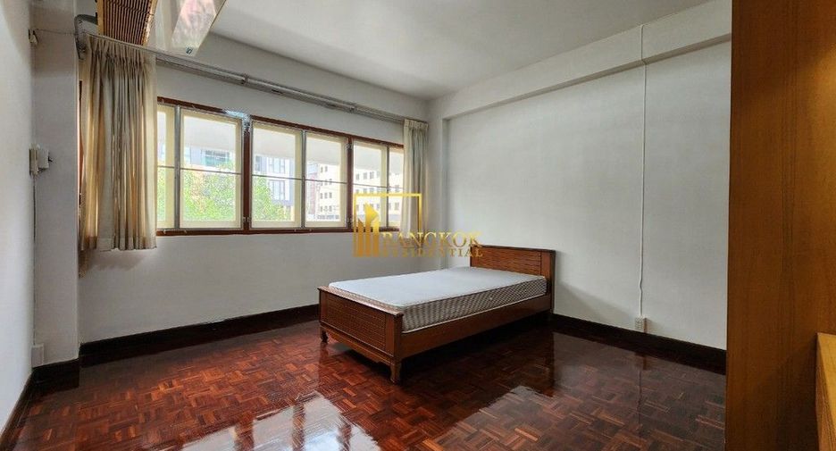 Apartment zur Miete mit 3 Zimmer in Watthana, Bangkok