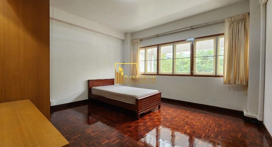 Apartment zur Miete mit 3 Zimmer in Watthana, Bangkok