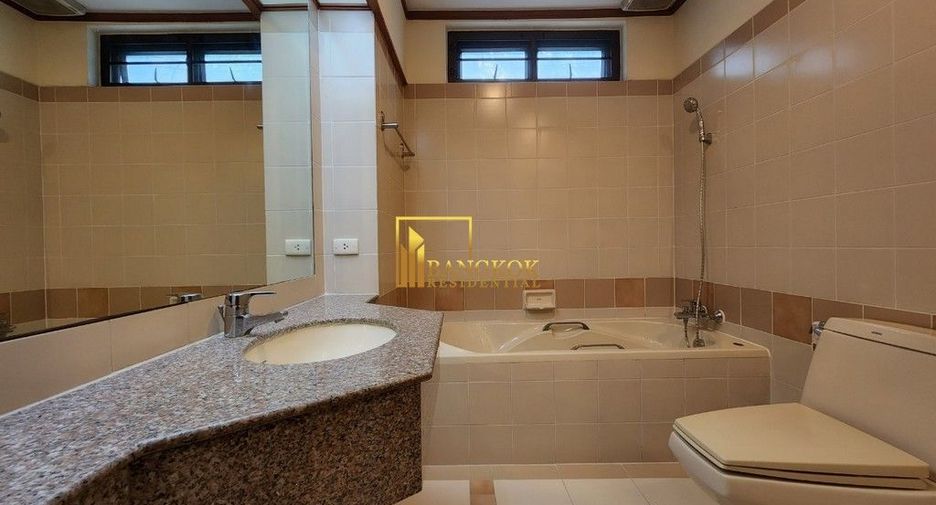 For rent 2 ベッドルーム apartment in Sathon, Bangkok
