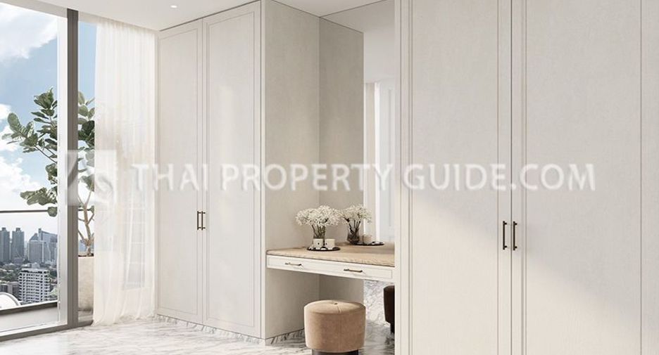 Condo en alquiler y en venta de 3 habitaciones en Watthana, Bangkok