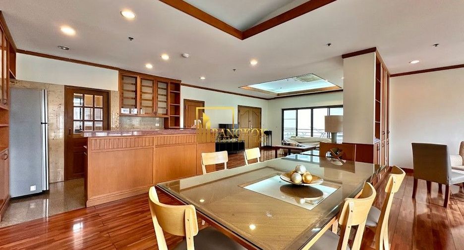 For rent 3 ベッドルーム apartment in Sathon, Bangkok