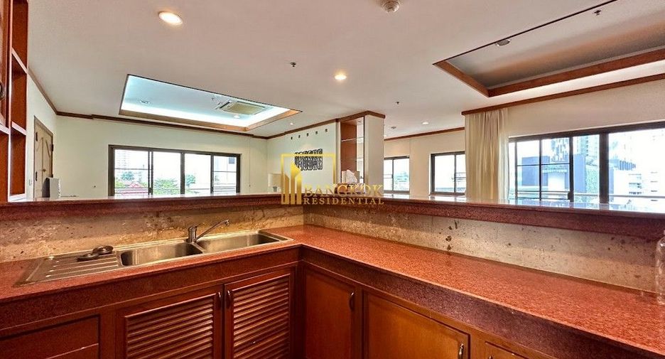 For rent 3 ベッドルーム apartment in Sathon, Bangkok