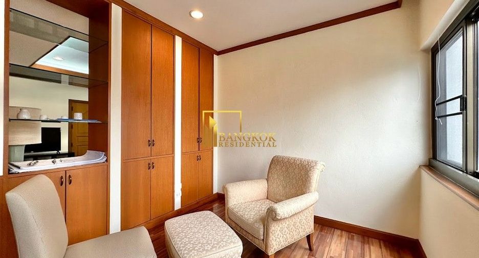 For rent 3 ベッドルーム apartment in Sathon, Bangkok