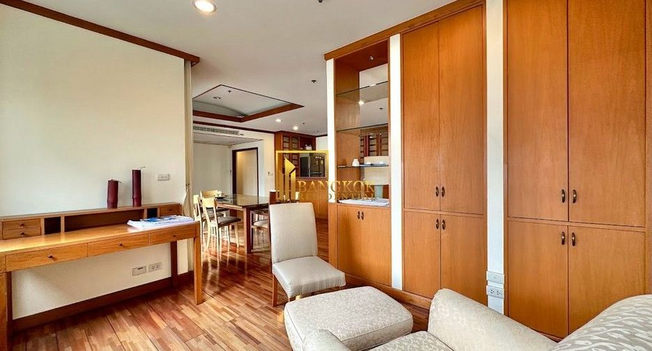 For rent 3 ベッドルーム apartment in Sathon, Bangkok