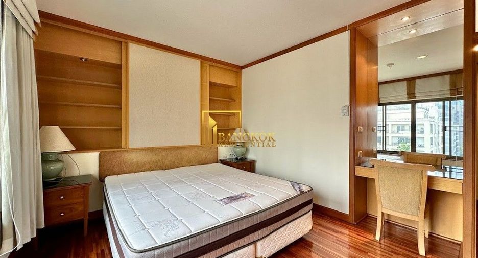 For rent 3 ベッドルーム apartment in Sathon, Bangkok