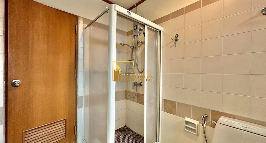 For rent 3 ベッドルーム apartment in Sathon, Bangkok