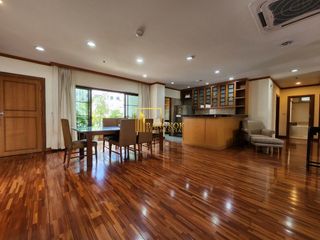 For rent 3 ベッドルーム apartment in Sathon, Bangkok