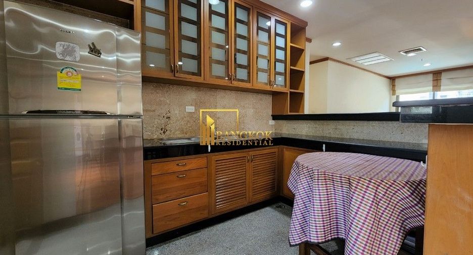 For rent 3 ベッドルーム apartment in Sathon, Bangkok