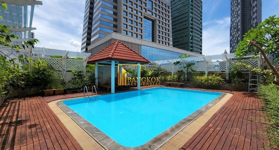 For rent 3 ベッドルーム apartment in Sathon, Bangkok