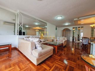 For rent 3 bedrooms apartment in Pathum Wan, Bangkok