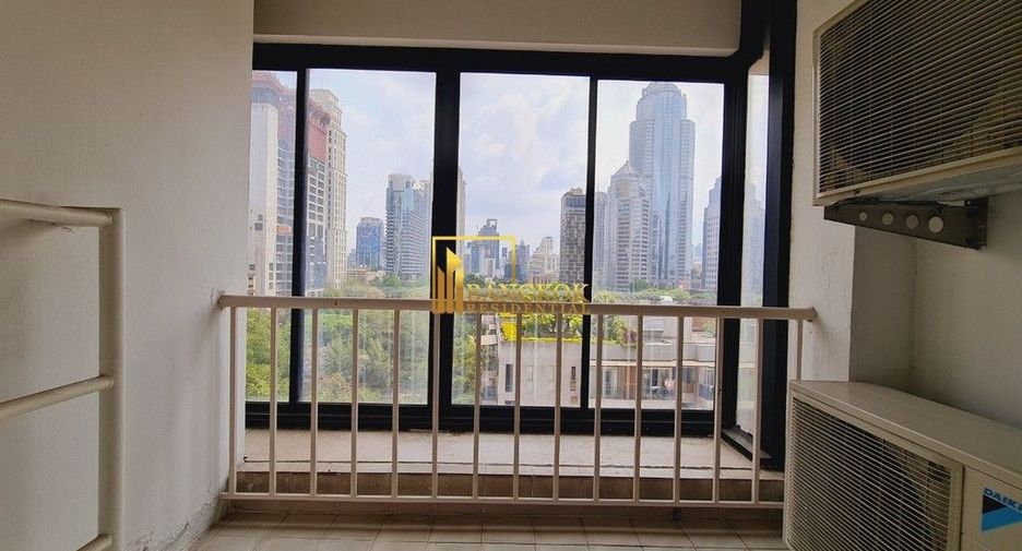 For rent 3 bedrooms apartment in Pathum Wan, Bangkok
