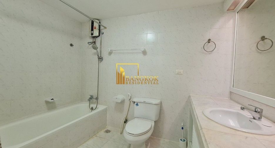For rent 3 bedrooms apartment in Pathum Wan, Bangkok