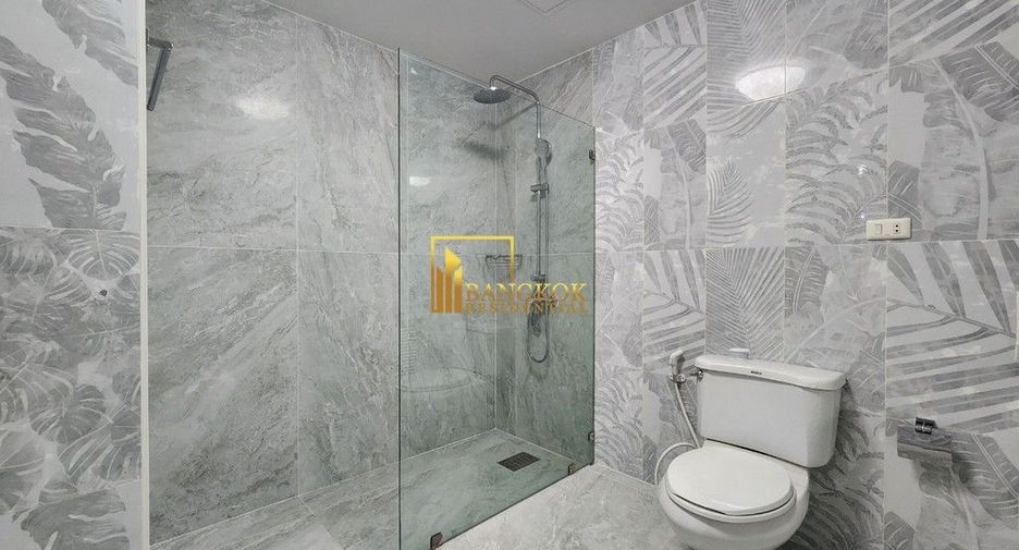 For rent 3 bedrooms apartment in Pathum Wan, Bangkok