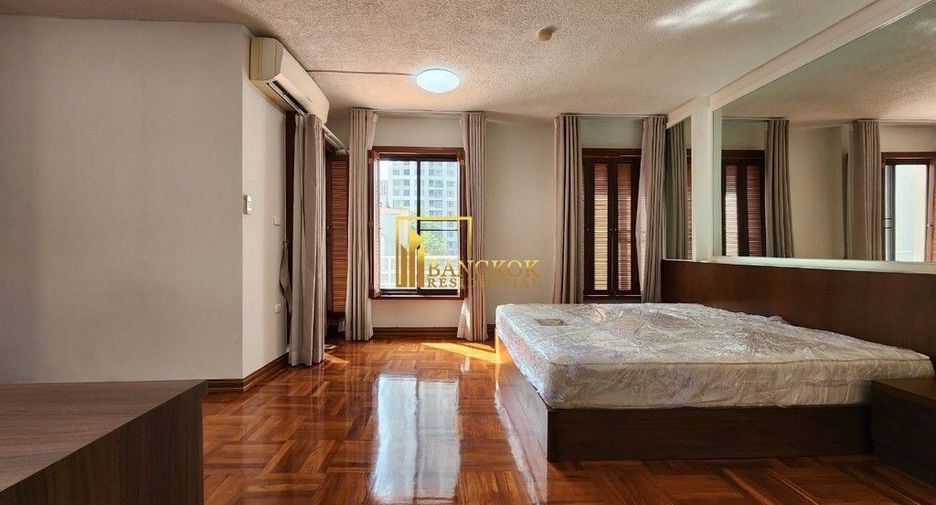 For rent 3 bedrooms apartment in Pathum Wan, Bangkok