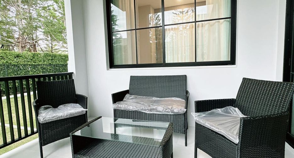Haus zur Miete mit 5 Zimmer in Saphan Sung, Bangkok