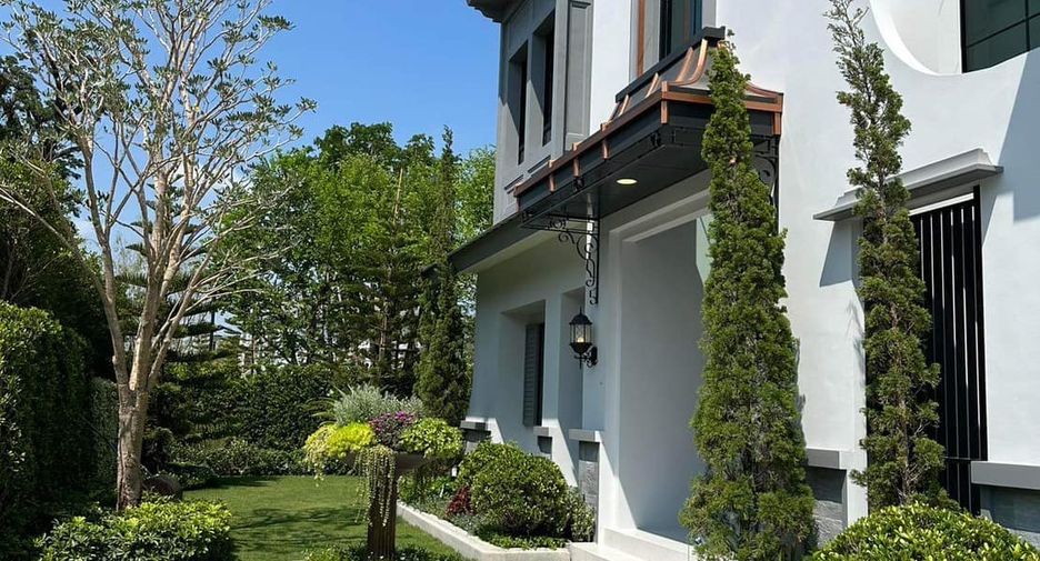 Haus zur Miete mit 5 Zimmer in Saphan Sung, Bangkok