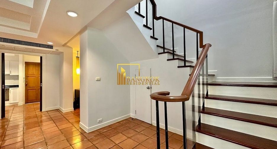 For rent 3 bedrooms apartment in Pathum Wan, Bangkok
