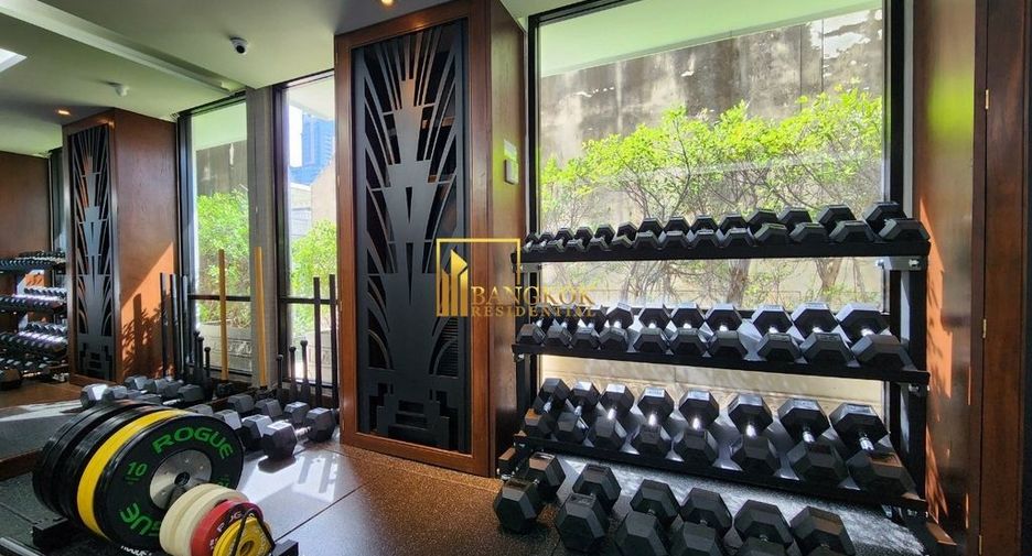 For rent 3 bedrooms apartment in Pathum Wan, Bangkok