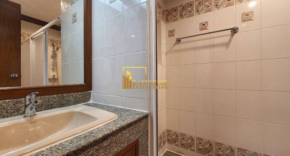 For rent 3 ベッドルーム apartment in Sathon, Bangkok