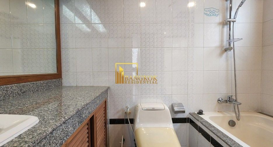 For rent 3 ベッドルーム apartment in Sathon, Bangkok