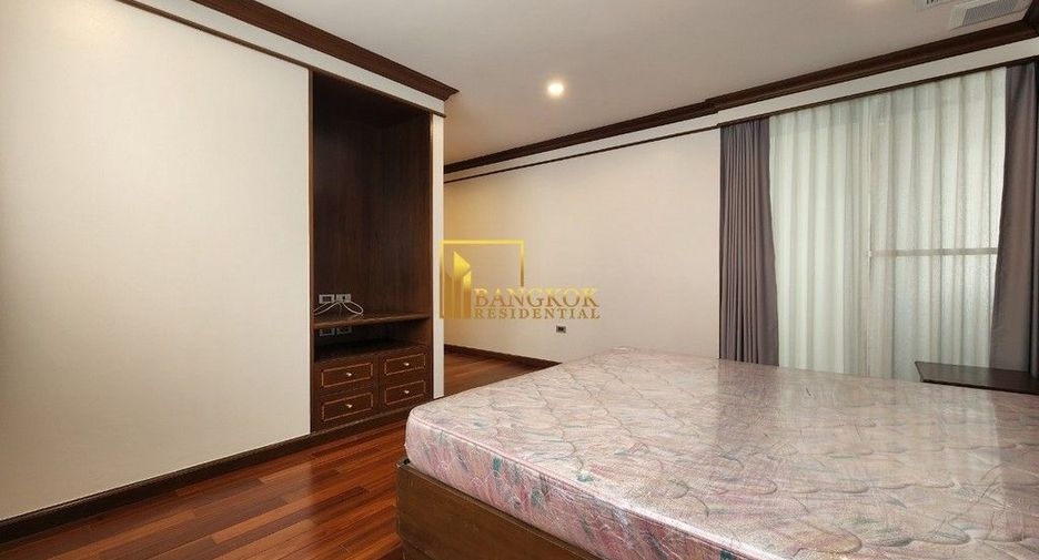 For rent 3 ベッドルーム apartment in Sathon, Bangkok