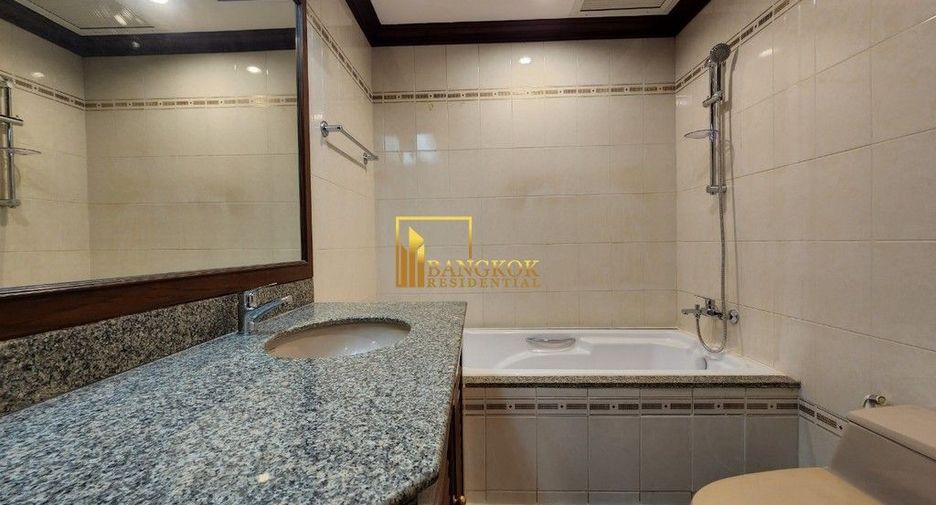 For rent 3 ベッドルーム apartment in Sathon, Bangkok