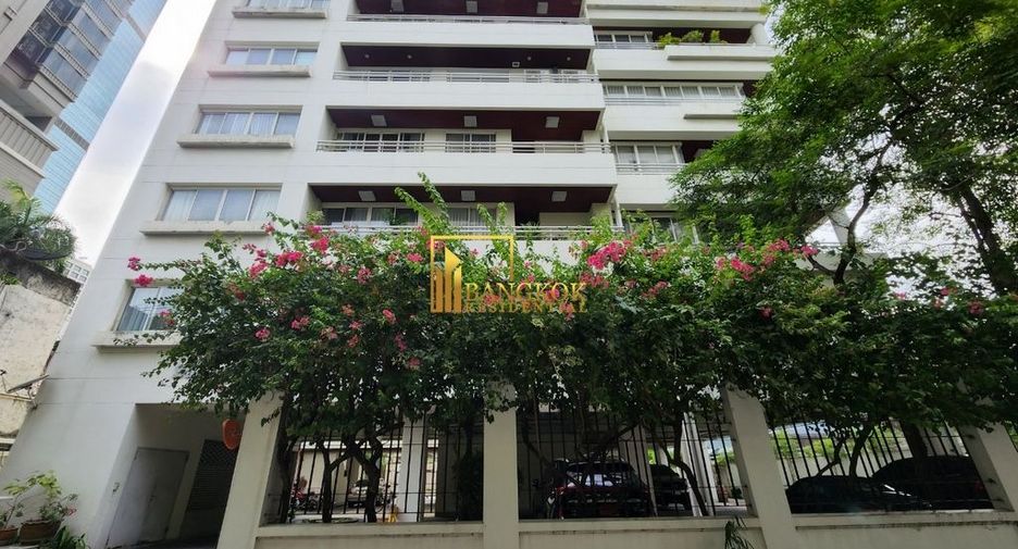 For rent 3 ベッドルーム apartment in Sathon, Bangkok