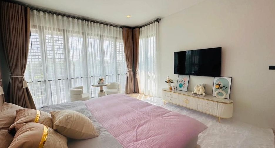 Haus zur Miete und zum Kauf mit 4 Zimmer in Bang Kapi, Bangkok