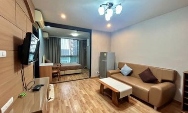 À louer 1 chambre condo à Si Racha, Chonburi