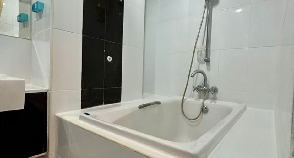 Wohnung zur Miete mit 1 Zimmer in Si Racha, Chonburi