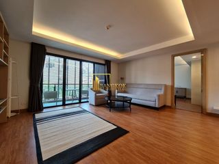 For rent 2 bedrooms apartment in Watthana, Bangkok