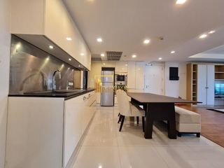 For rent 2 bedrooms apartment in Watthana, Bangkok