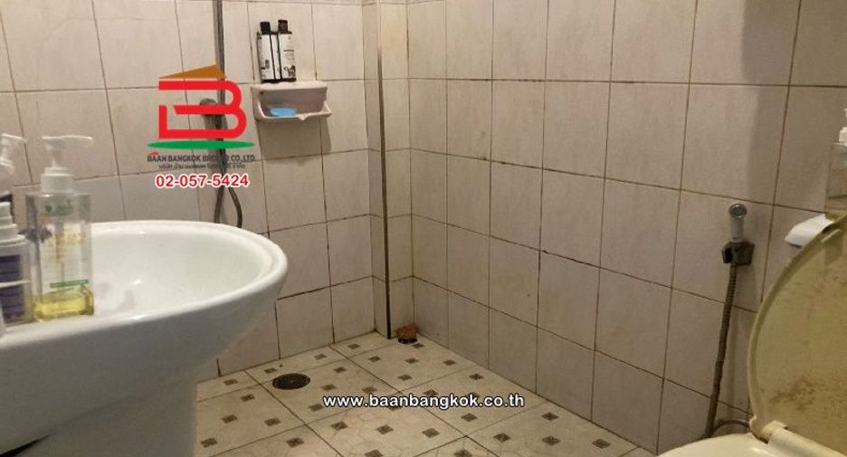 For sale 2 bedrooms retail Space in Sai Mai, Bangkok