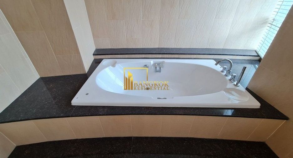 For rent 3 ベッドルーム apartment in Watthana, Bangkok