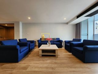 出租 4 卧室 公寓式住宅 在 Khlong Toei, 曼谷