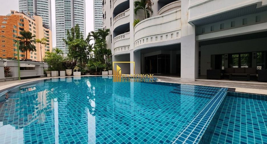 出租 4 卧室 公寓式住宅 在 Khlong Toei, 曼谷