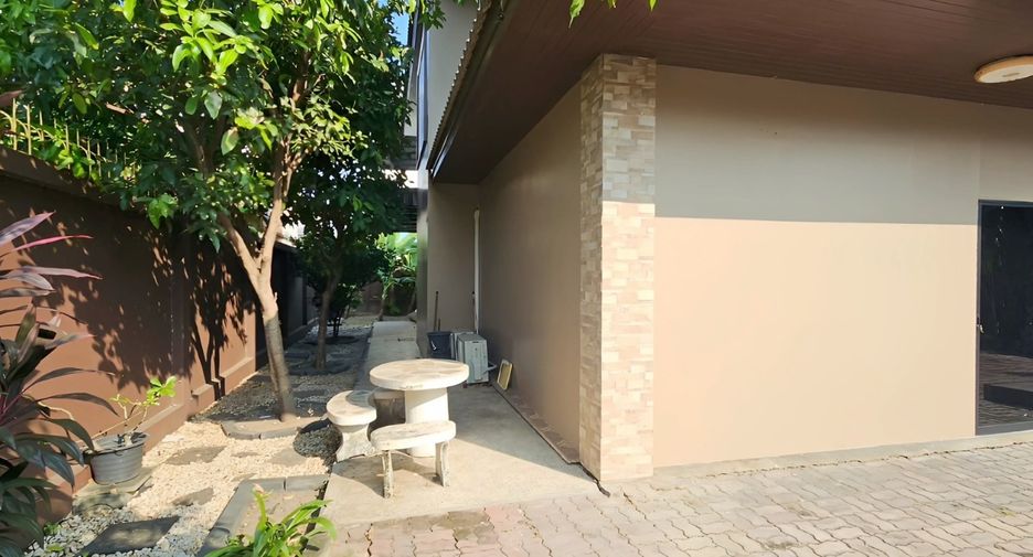 Casa en venta de 4 habitaciones en Thawi Watthana, Bangkok