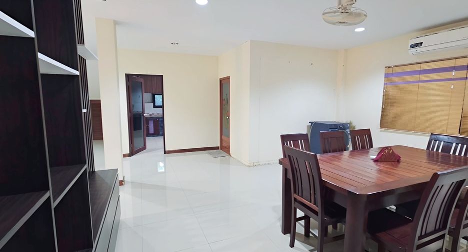 Casa en venta de 4 habitaciones en Thawi Watthana, Bangkok