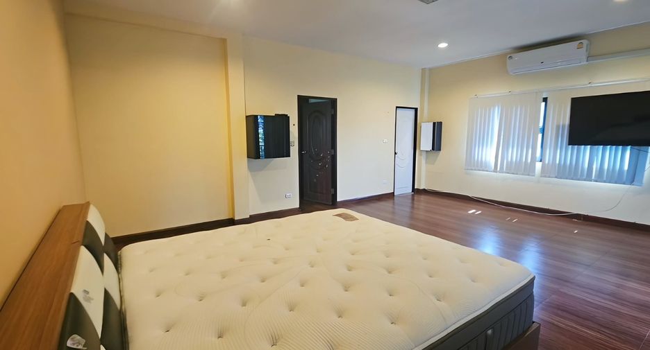 Casa en venta de 4 habitaciones en Thawi Watthana, Bangkok