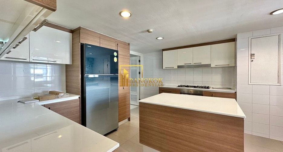 Apartment zur Miete mit 4 Zimmer in Watthana, Bangkok