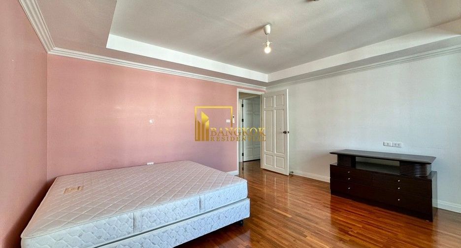 Apartment zur Miete mit 4 Zimmer in Watthana, Bangkok
