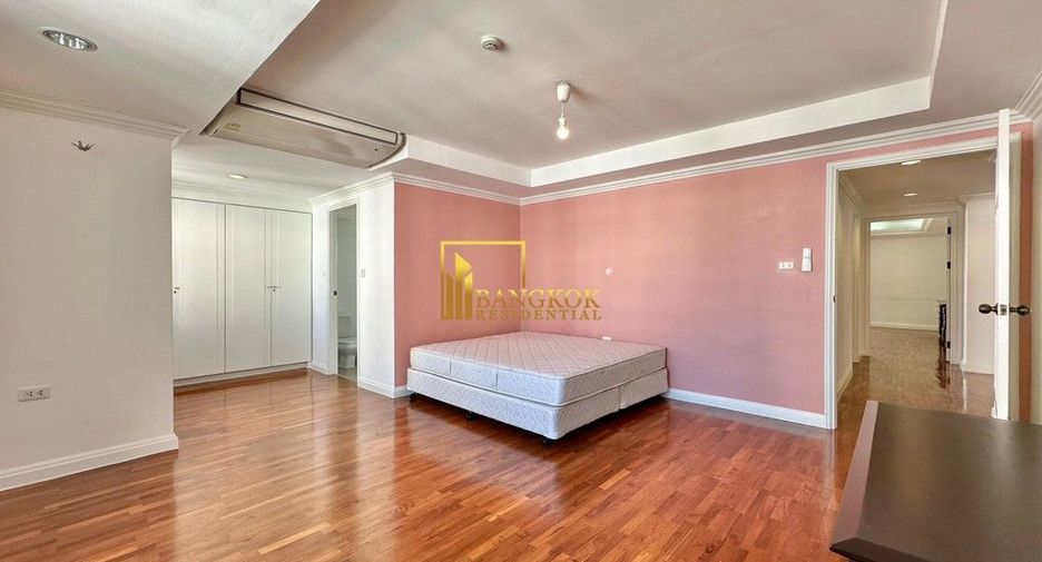 Apartment zur Miete mit 4 Zimmer in Watthana, Bangkok