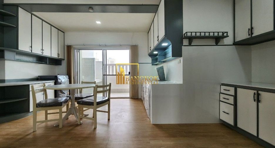 Apartamento en alquiler de 3 habitaciones en Watthana, Bangkok