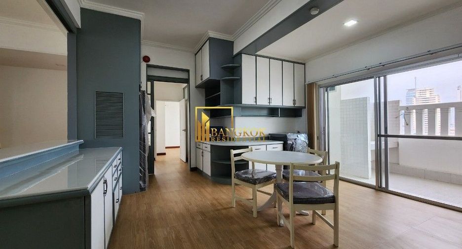 Apartamento en alquiler de 3 habitaciones en Watthana, Bangkok