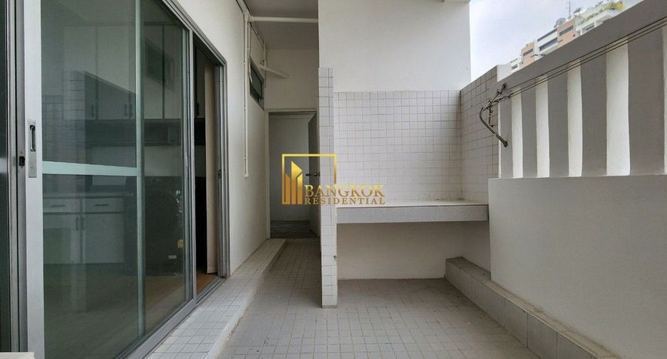 Apartamento en alquiler de 3 habitaciones en Watthana, Bangkok