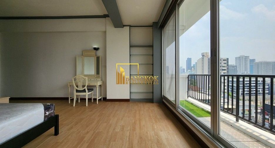 Apartamento en alquiler de 3 habitaciones en Watthana, Bangkok