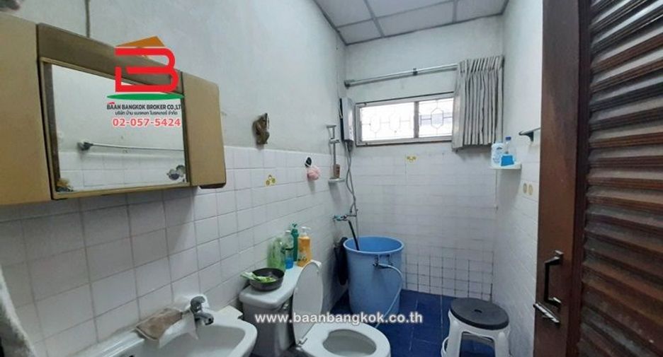 For sale 2 bedrooms house in Bang Kapi, Bangkok