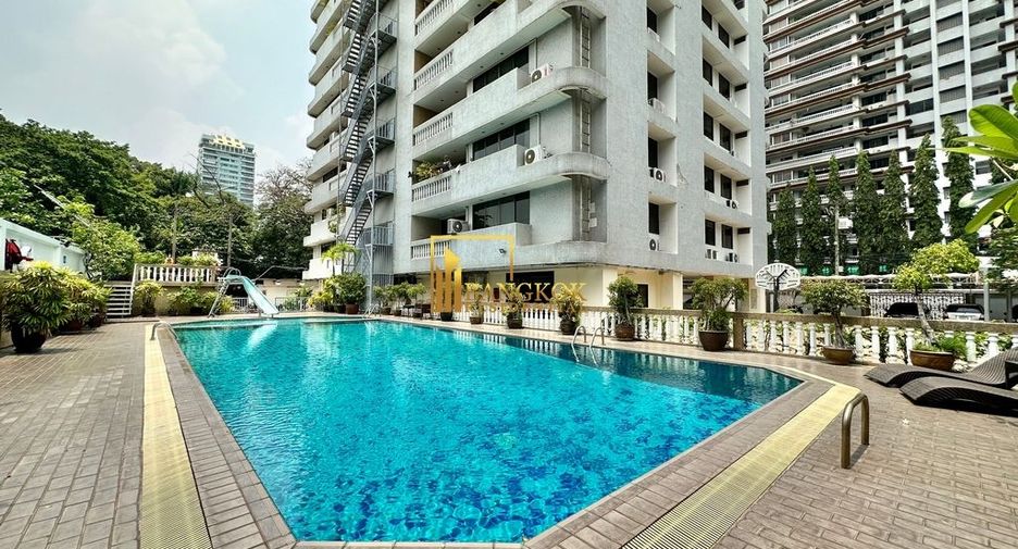 For rent 3 ベッドルーム apartment in Khlong Toei, Bangkok