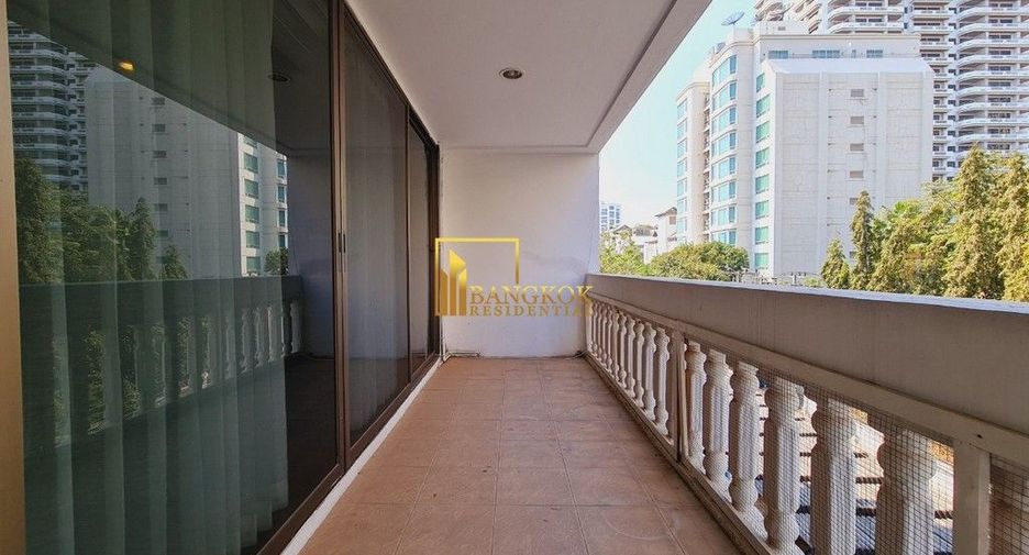 For rent 3 ベッドルーム apartment in Khlong Toei, Bangkok